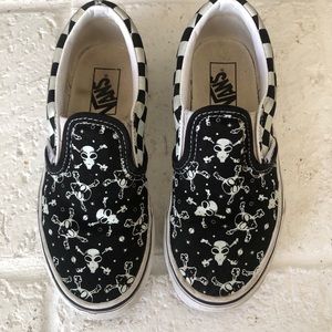 Kids Skull Glow in the Dark Vans-Size 13